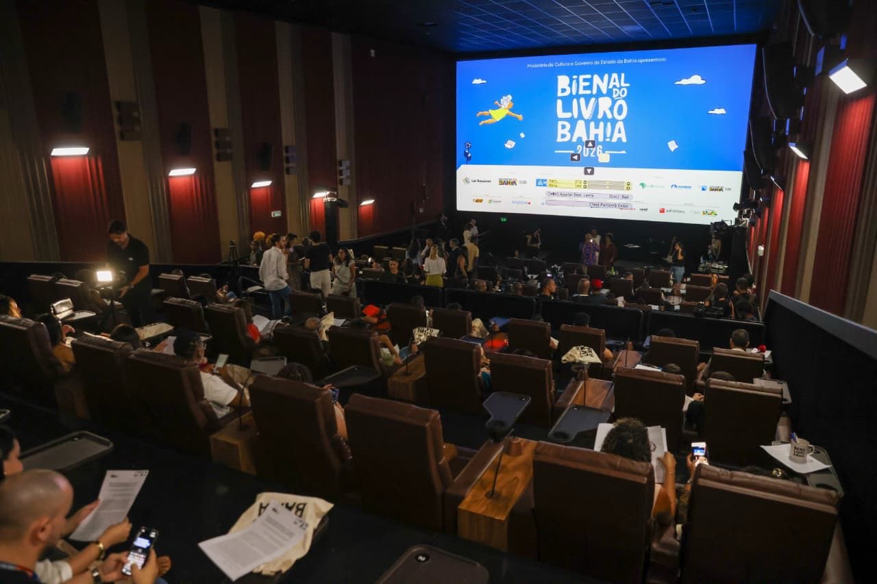 Professores da rede estadual terão acesso gratuito à Bienal do Livro; saiba como se inscrever