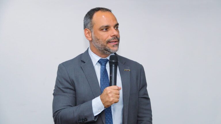 Secretário critica subsídio de R$ 80 milhões ao transporte de Salvador