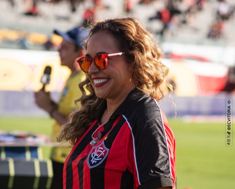 Torcedora do Vitória, Daniela Mercury marca presença no Barradão e…