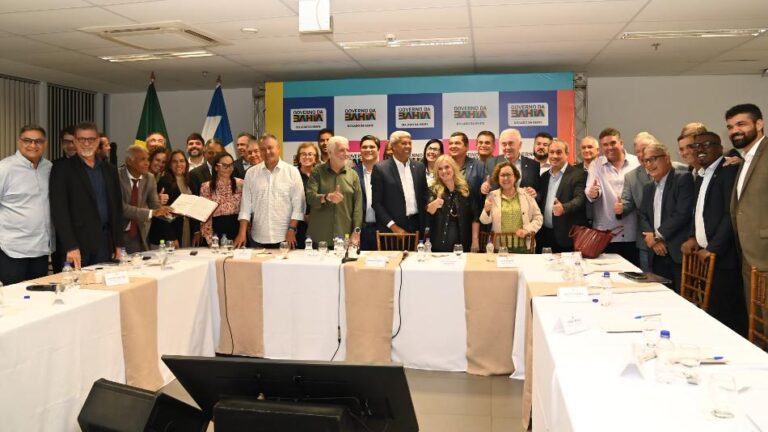 Deputados acompanham balanço de ações do governo Jerônimo