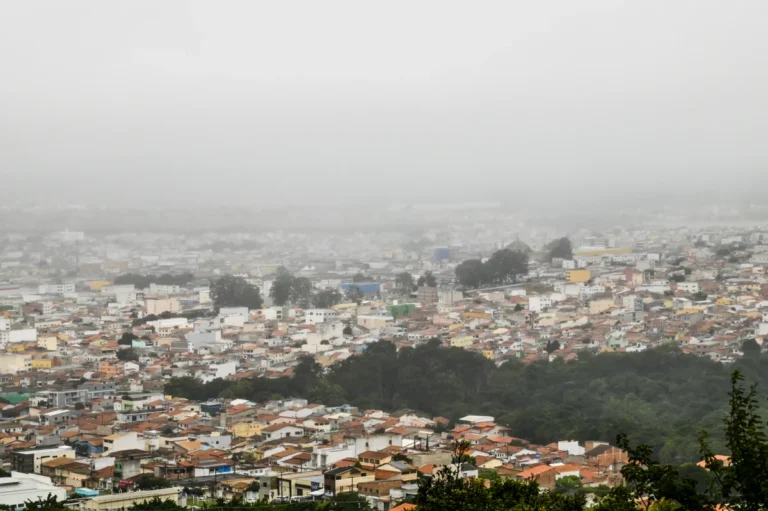 Vitória da Conquista registra menor temperatura do Nordeste neste…