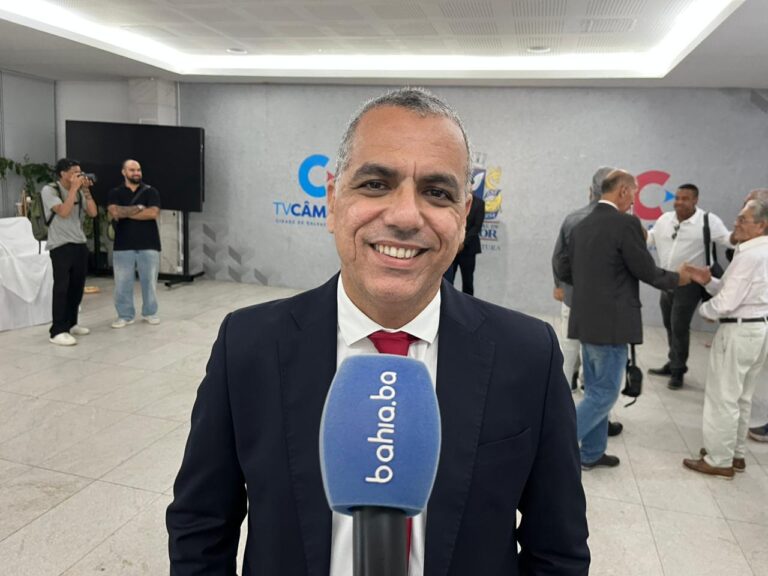 Cézar Leite destaca trajetória de Osvaldo em homenagem ao atacante
