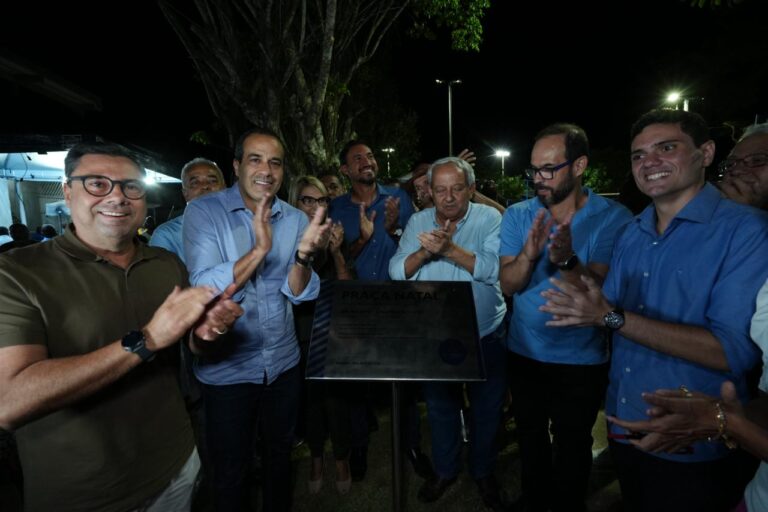 Bruno Reis entrega praça requalificada em Paripe após investimento de…
