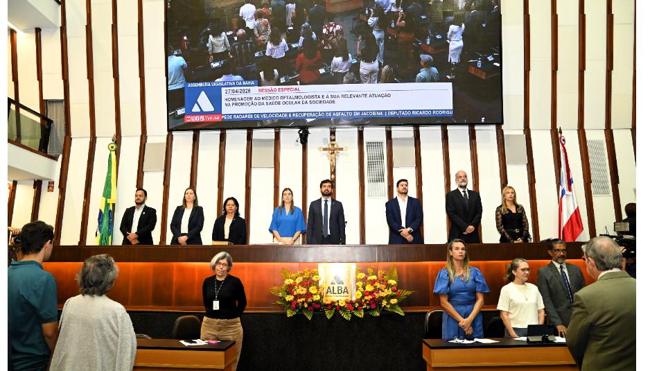 Assembleia homenageia oftalmologistas e reforça defesa da saúde ocular