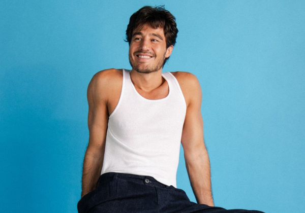 Tiago Iorc anuncia show em Salvador com turnê ‘Troco Likes – 10 anos‘