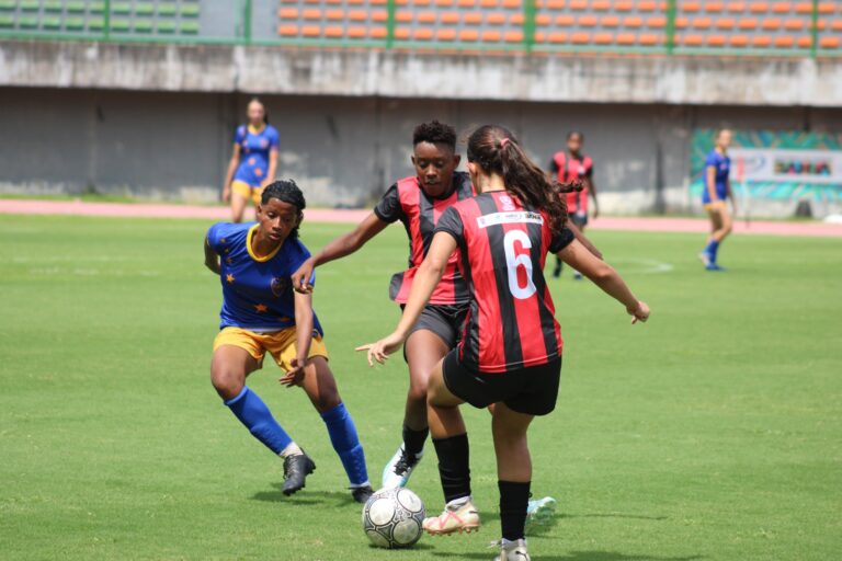Salvador recebe torneio de futebol feminino com jogos a partir deste…