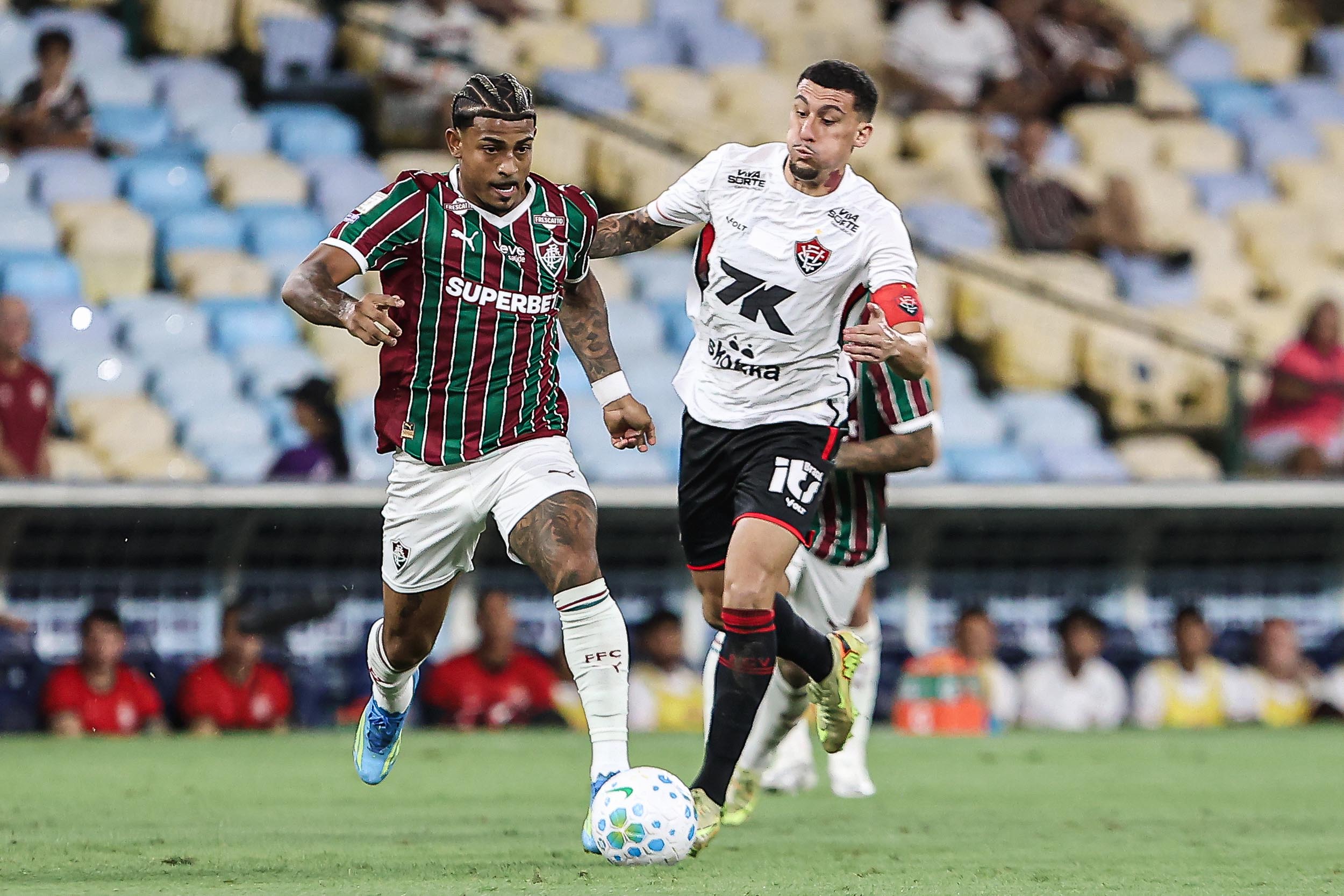 Vitória vira, mas cede o empate ao Fluminense no Maracanã pelo Brasileirão
