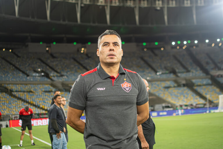 Técnico do Vitória, Jair Ventura já confessou torcida pelo Flamengo