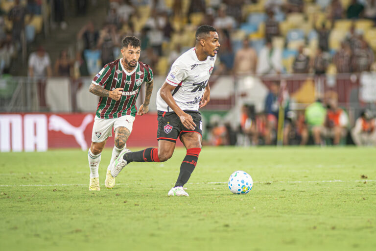 Titular é dúvida do Vitória para a decisão contra o Flamengo pela…