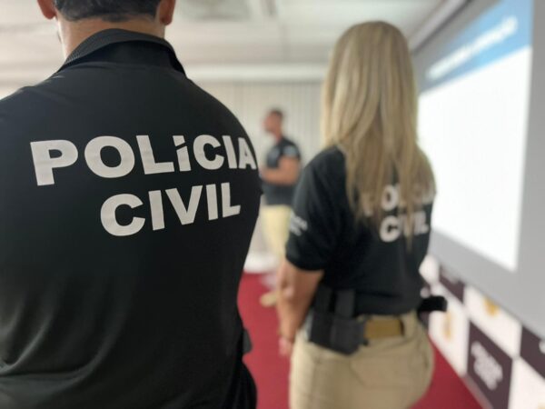 Polícia Civil realiza operação contra pornografia infantojuvenil em Salvador e Serrinha