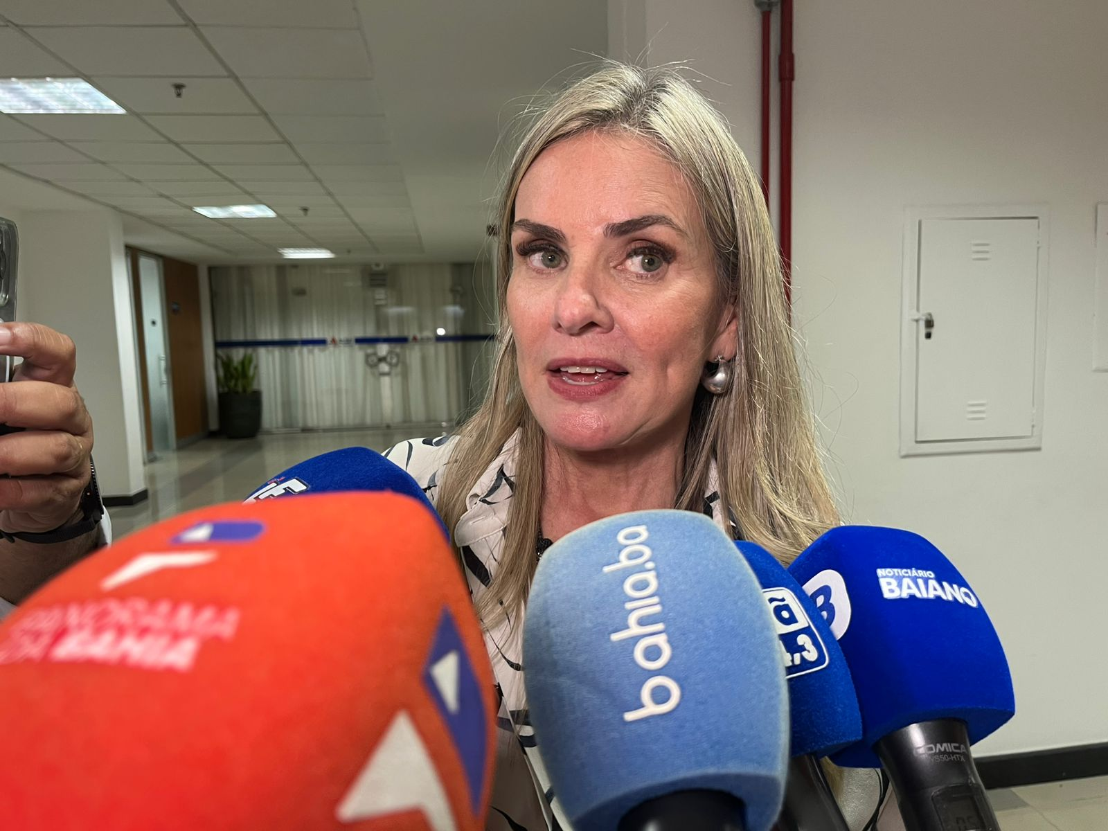 Alba aprova pacote de projetos e Ivana elogia: ‘Casa funcionou muito bem’