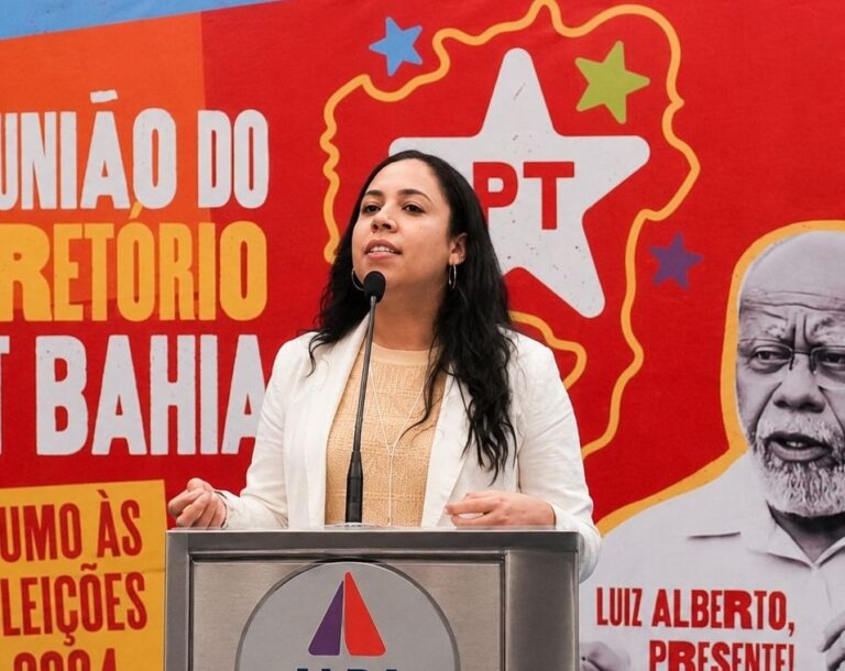 ‘Flávio Bolsonaro vem à Bahia estreitar relações com ACM Neto’, diz…