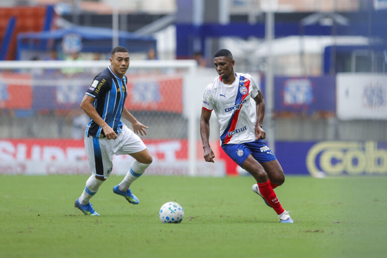 Líder do elenco faz ressalvas a cobranças da torcida do Bahia…