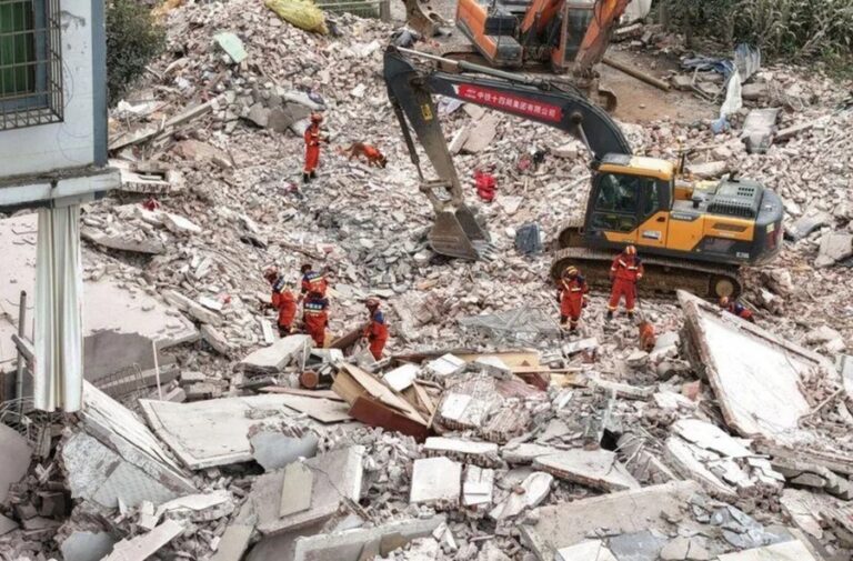 Terremoto de magnitude 6,3 atinge a China e deixa morto e feridos