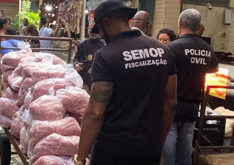 Alimentos vencidos e adulterados são apreendidos em operação na Feira…
