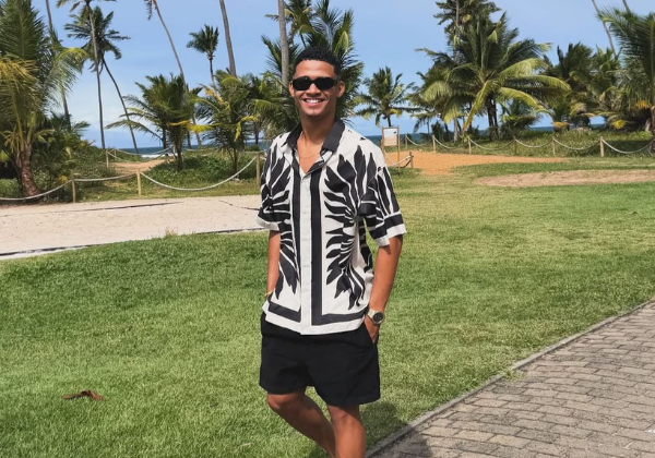 Humorista baiano denuncia racismo em resort de luxo