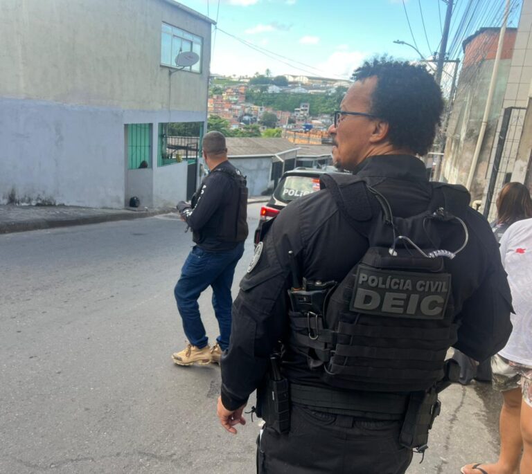 Suspeito morre em confronto durante operação contra grupo de…