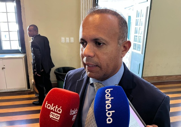 Kiki Bispo defende exoneração de Léo Kret e prevê acordo por emendas com a oposição