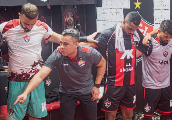 Confira as escalações de ABC e Vitória pela semifinal da Copa do Nordeste