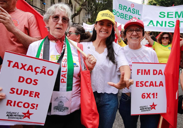 Pré-candidata a deputada estadual celebra aprovação da PEC do fim da escala 6×1