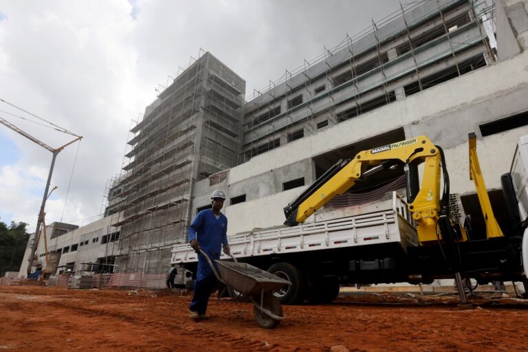 Bahia cria mais de 8 mil empregos formais em abril e lidera geração…