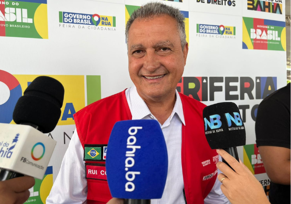 Rui ironiza Coronel e diz que senador tem ‘saudade’ de votar nele