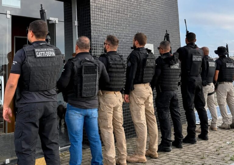 Oito são presos em operação contra homicídios em Serrinha e Feira de…