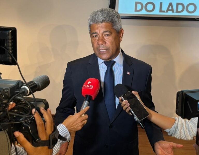 Jerônimo celebra reabertura da sala principal do TCA e destaca…