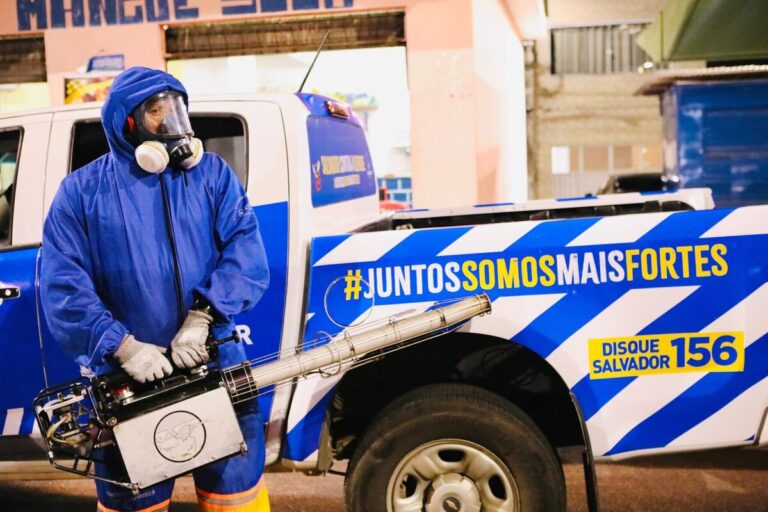 Prefeitura intensifica combate à dengue com fumacê em Salvador…