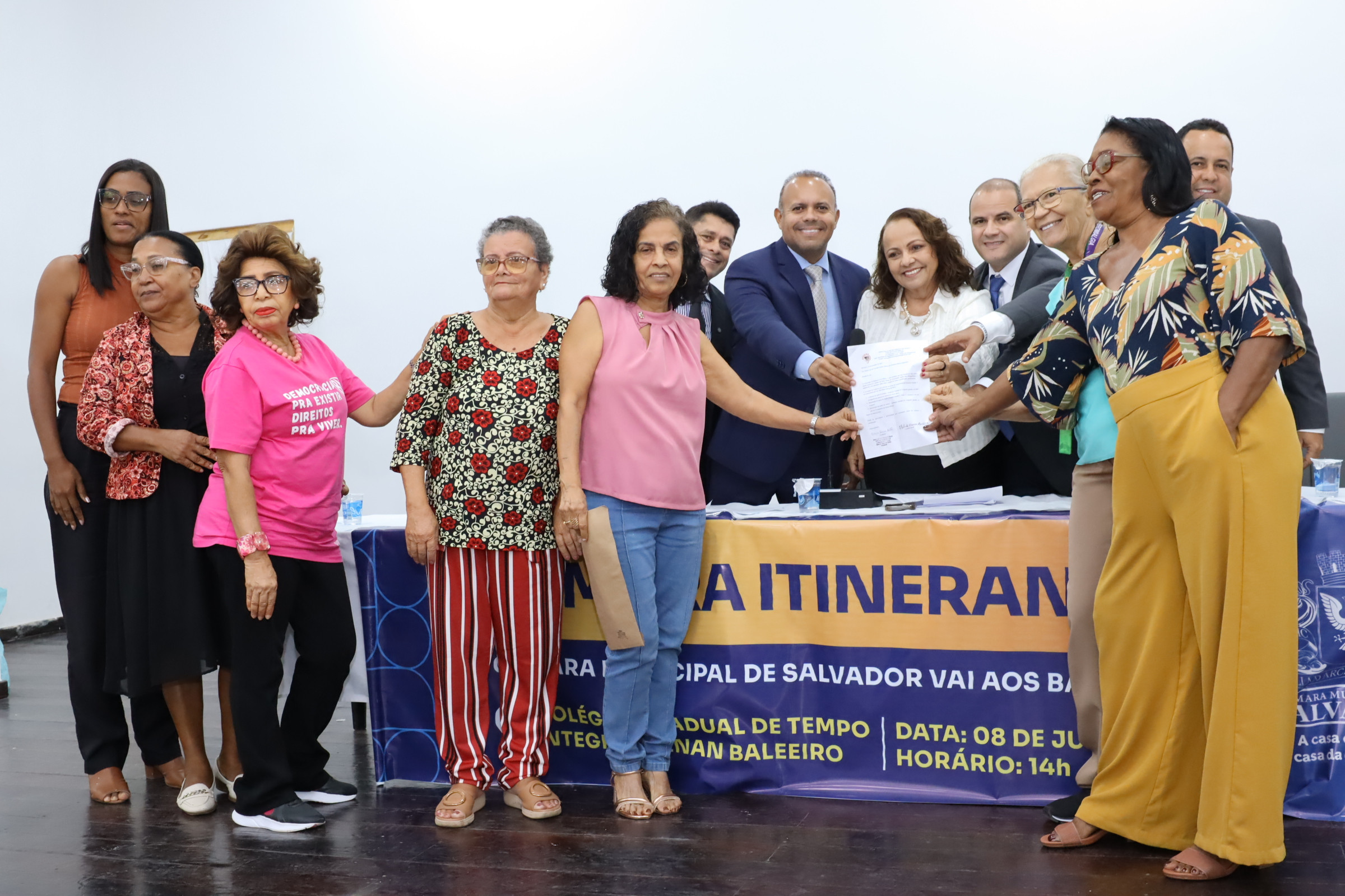 Moradores de Cajazeiras e região levam demandas de saúde, transporte e segurança na Câmara Itinerante