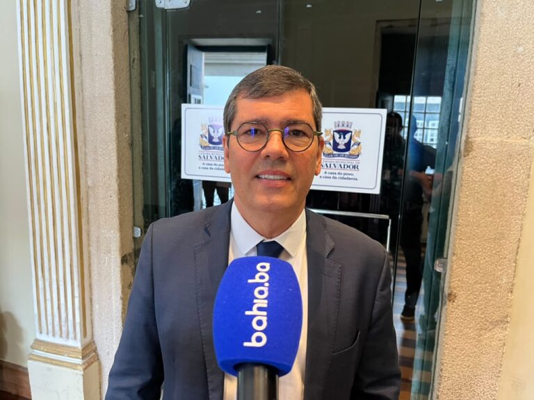Cláudio Tinoco cobra transparência e critica atraso da Ponte…
