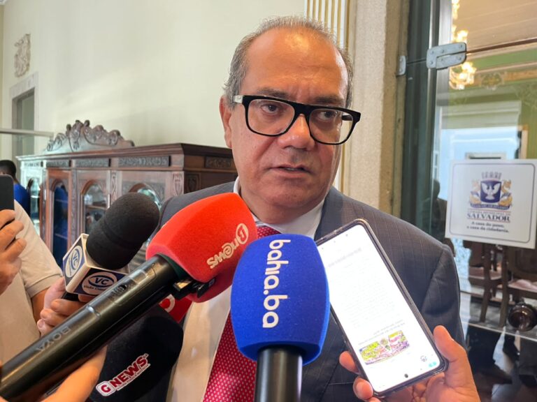 Muniz garante apoio dos vereadores a projeto contra cobrança no…