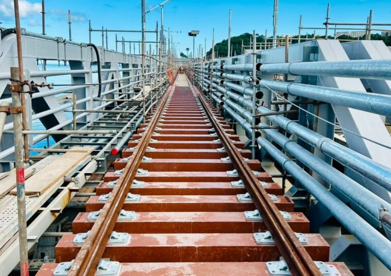 Governo do Estado inaugura primeira estação do VLT em Salvador