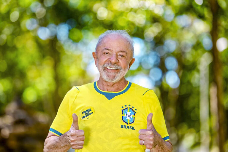 VÍDEO: Lula envia recado a Ancelotti e pede que Seleção jogue com…