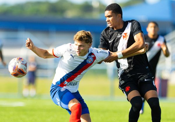 Bahia sai atrás, mas busca o empate com o Vasco pelo Brasileiro sub-20