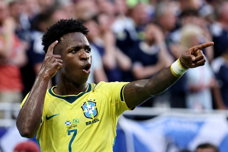 Vini Jr alcança feito de campeões mundiais pelo Brasil: ‘Não ligo…