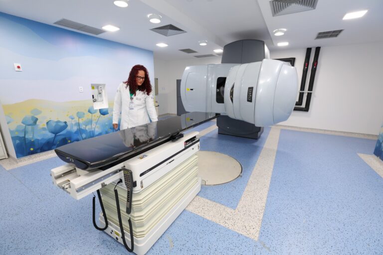 Com radioterapia em Barreiras, Jerônimo amplia estrutura do Hospital…