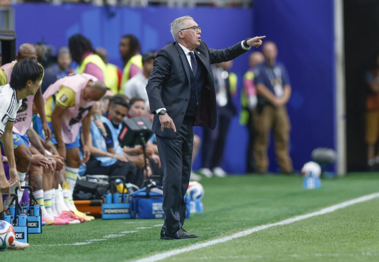 Brasil teve paciência para virar o jogo sobre o Japão, diz Ancelotti