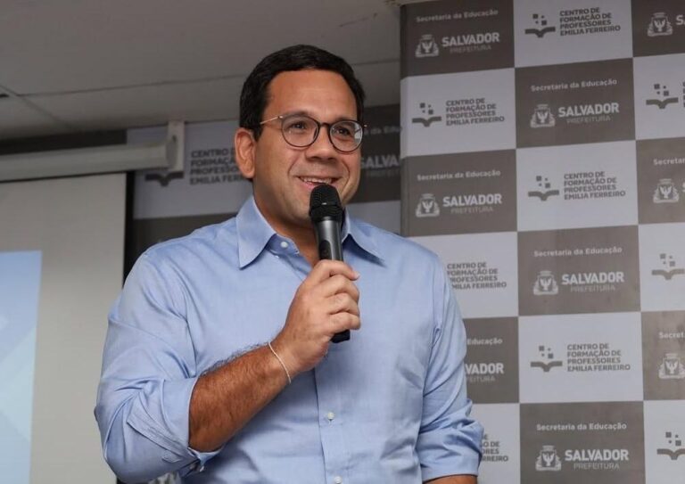 Secretário anuncia retomada imediata das obras da Escola Municipal do…