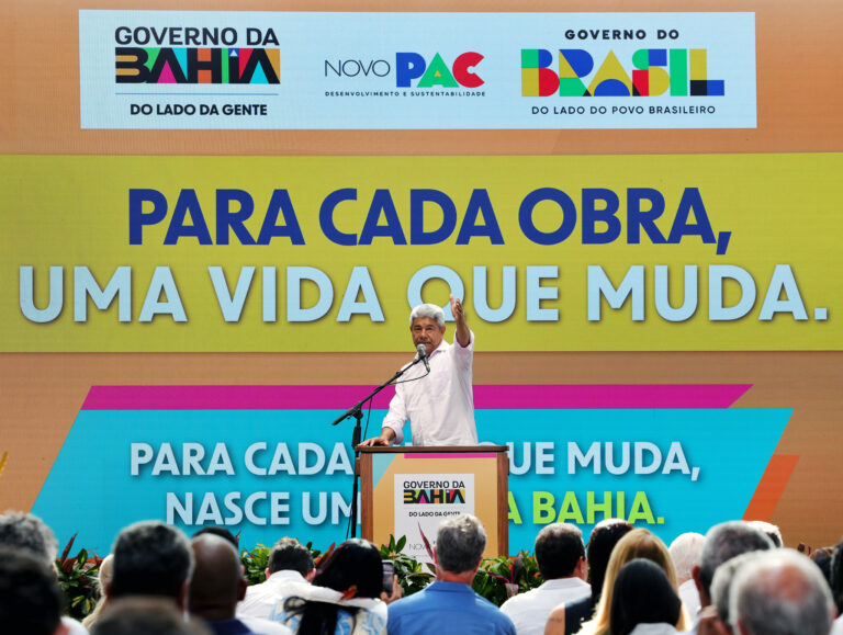 Lula telefona para Jerônimo durante evento na Bahia e agradece…