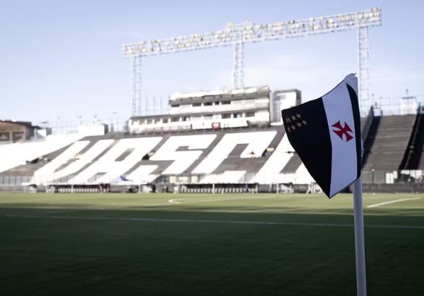 Vasco segue sem treinador a menos de dez dias do jogo contra o Vitória