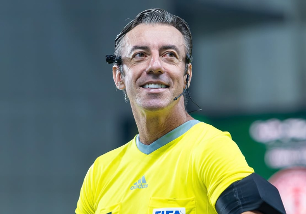 Casa Branca admite falta de provas contra Raphael Claus, mas mantém críticas à arbitragem