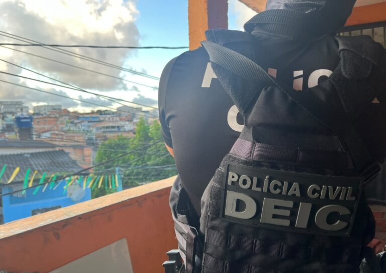 Polícia Civil desarticula grupo suspeito de assaltar turistas em…