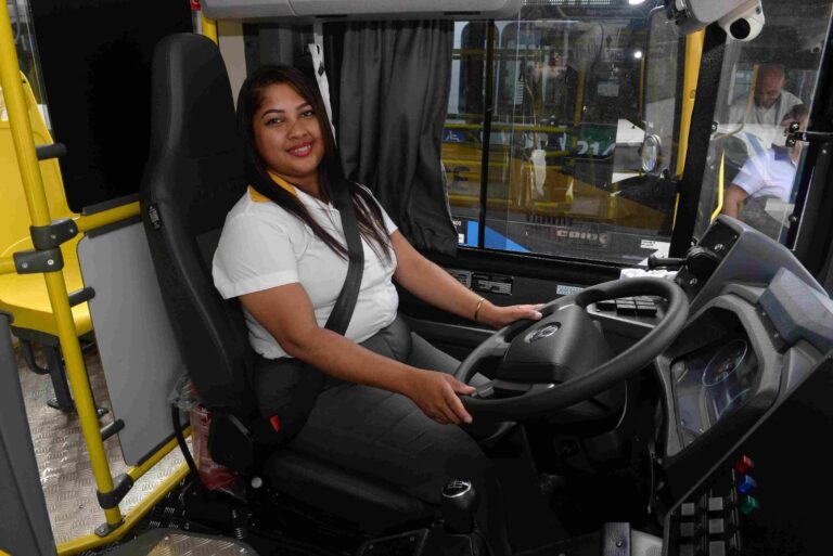 Salvador terá ônibus operados por mulheres na Copa Feminina de 2027