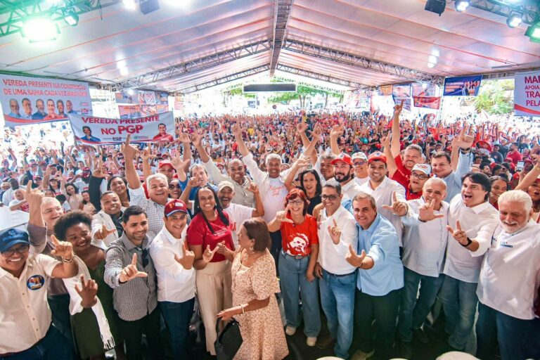 Plenária do PGP reúne mais de 5 mil pessoas em Teixeira de Freitas