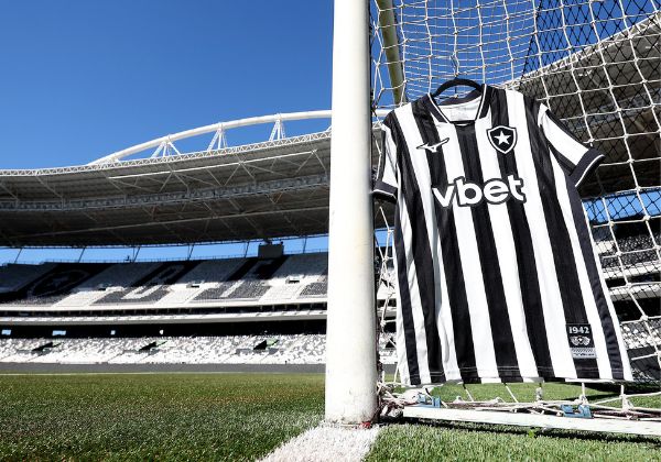 Adversário do Vitória, Botafogo anuncia pacotão de reforços