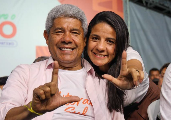 Indicadores reforçam legado dos governos Lula e Jerônimo, diz Rowenna