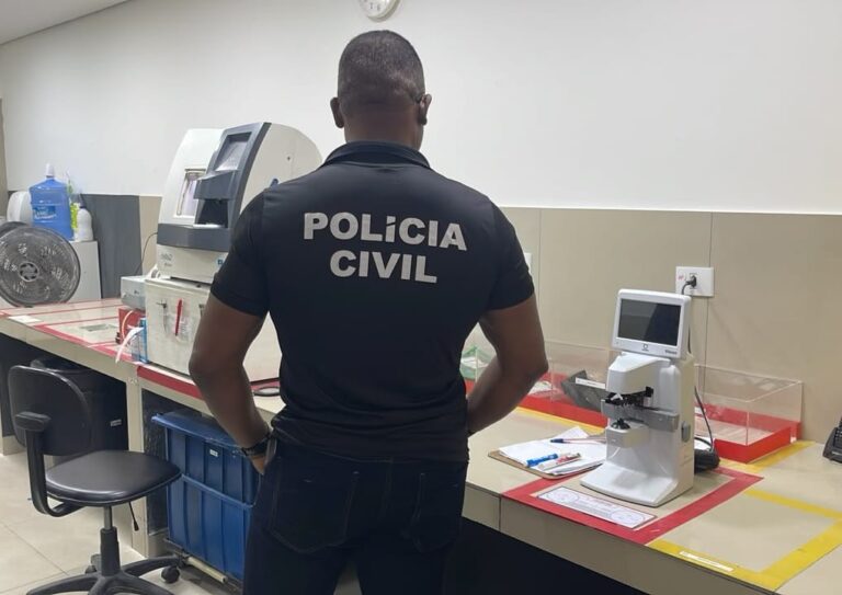 Polícia apreende produtos vencidos em óticas de Salvador