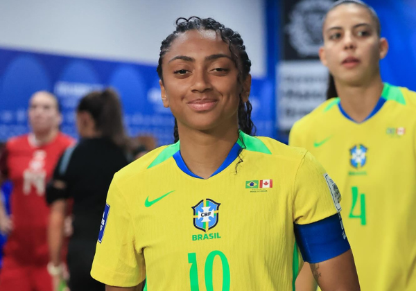Kerolin se torna a brasileira mais cara da história do futebol