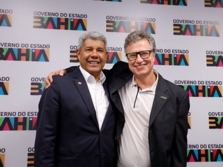 Jerônimo delega novas funções a novo secretário da Casa Civil